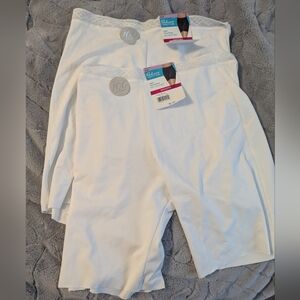 Radiant by Vanity Fair Women's *2 Pairs* Slip Shorts 3412385 Star White XL/8